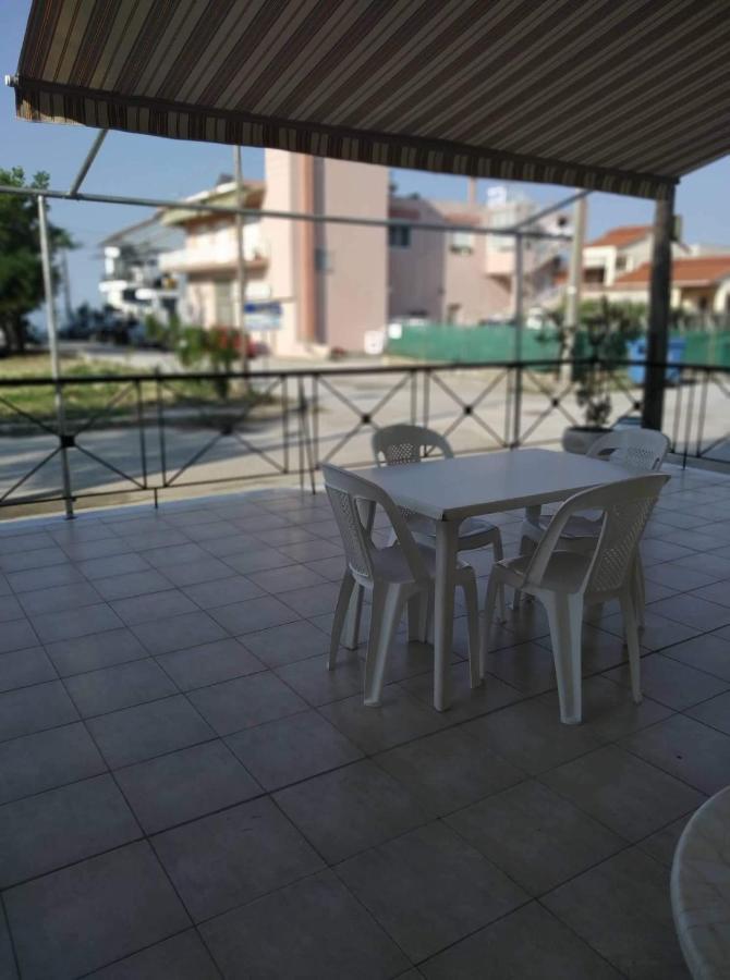 Ammos Apartments Nea Karvali Dış mekan fotoğraf